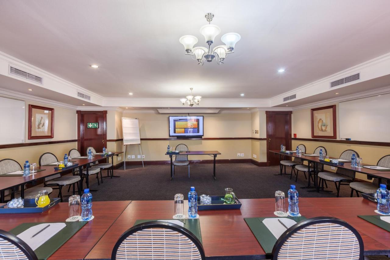 Courtyard Hotel Rosebank Johannesburg Eksteriør billede