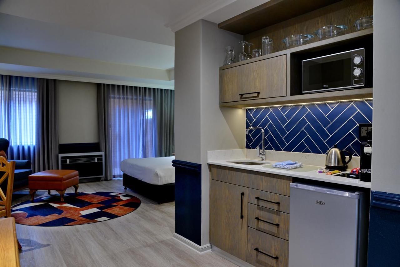 Courtyard Hotel Rosebank Johannesburg Eksteriør billede